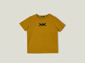 100% cotton t-shirt with logo