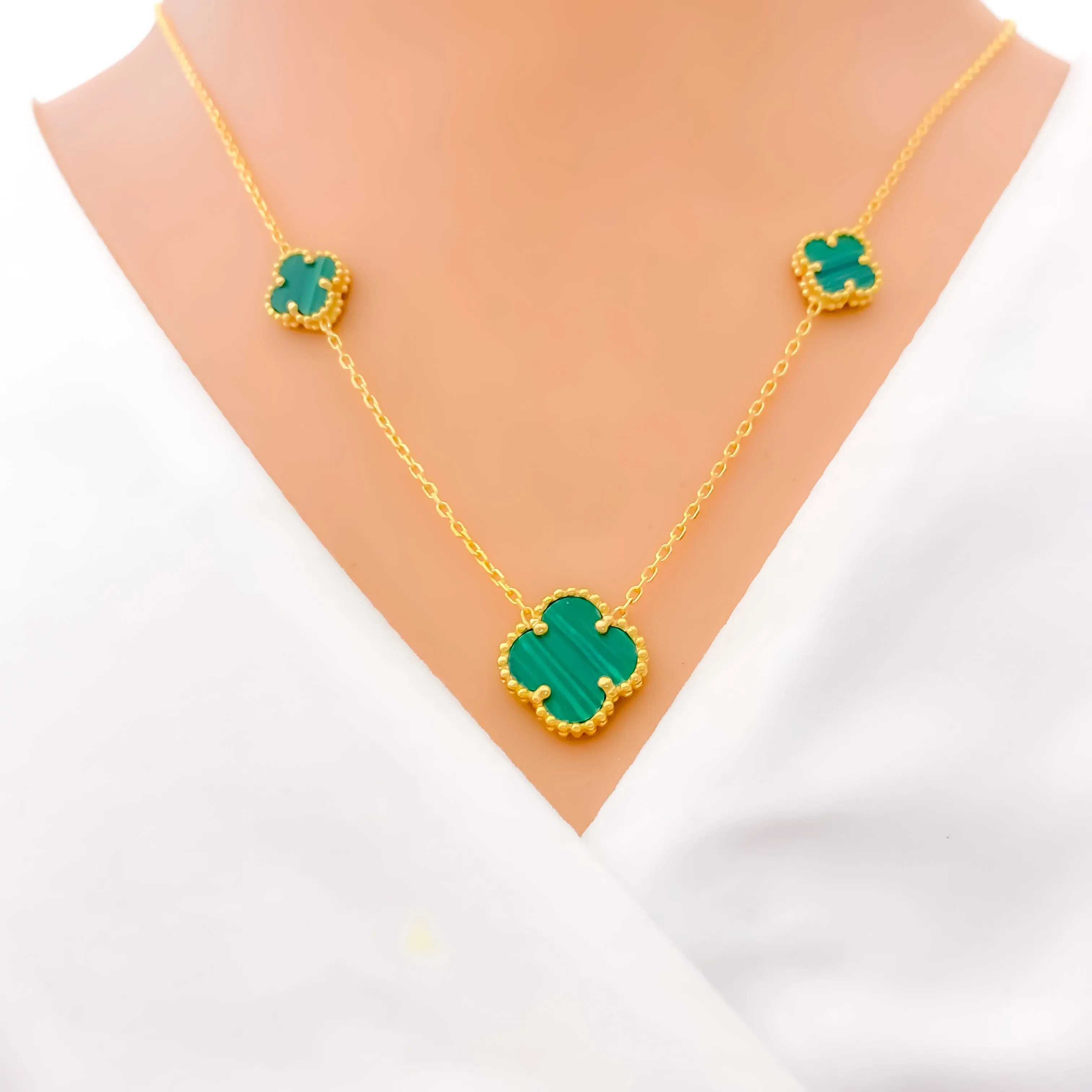 Beautiful Triple Malachite Clover 21k Gold Necklace Set