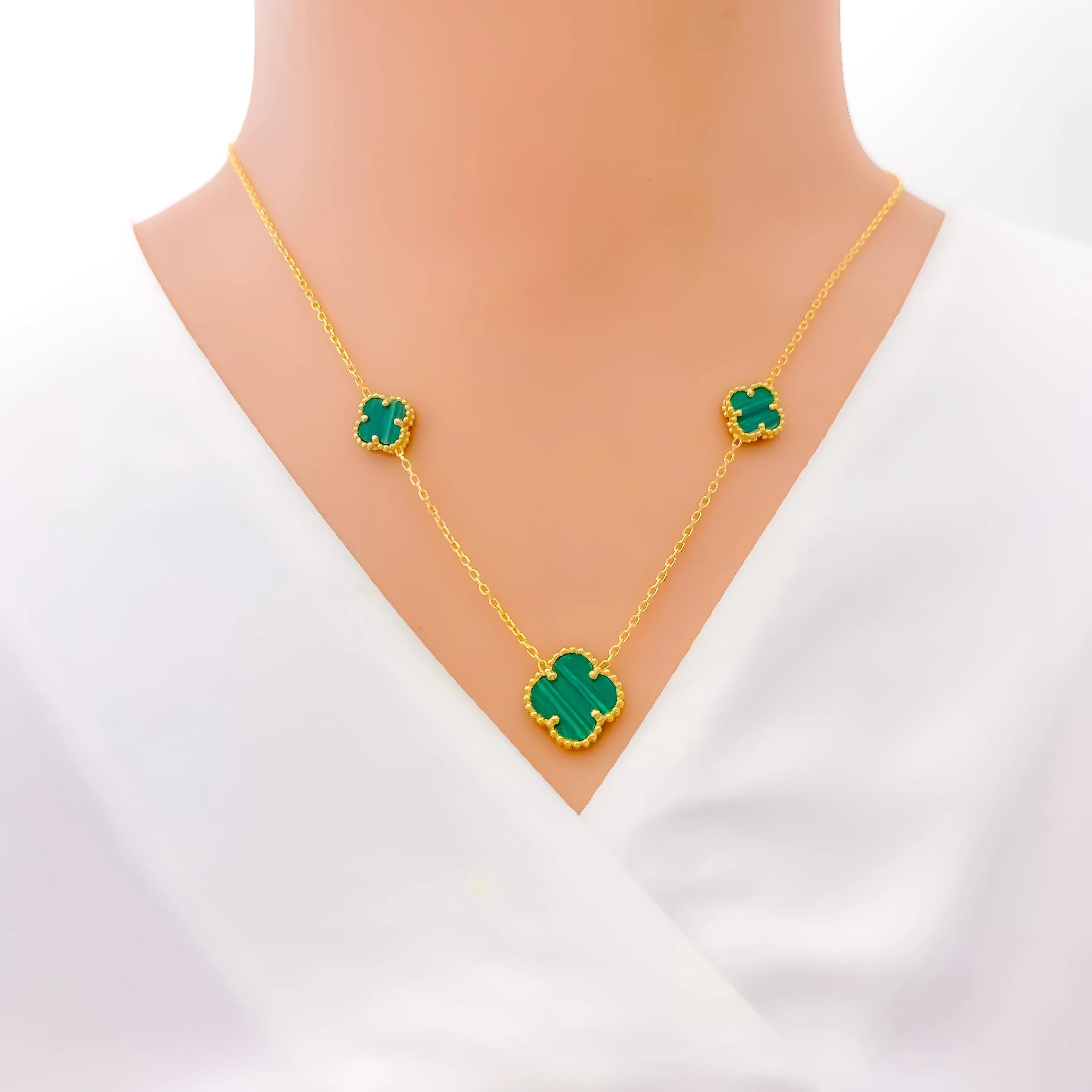 Beautiful Triple Malachite Clover 21k Gold Necklace Set