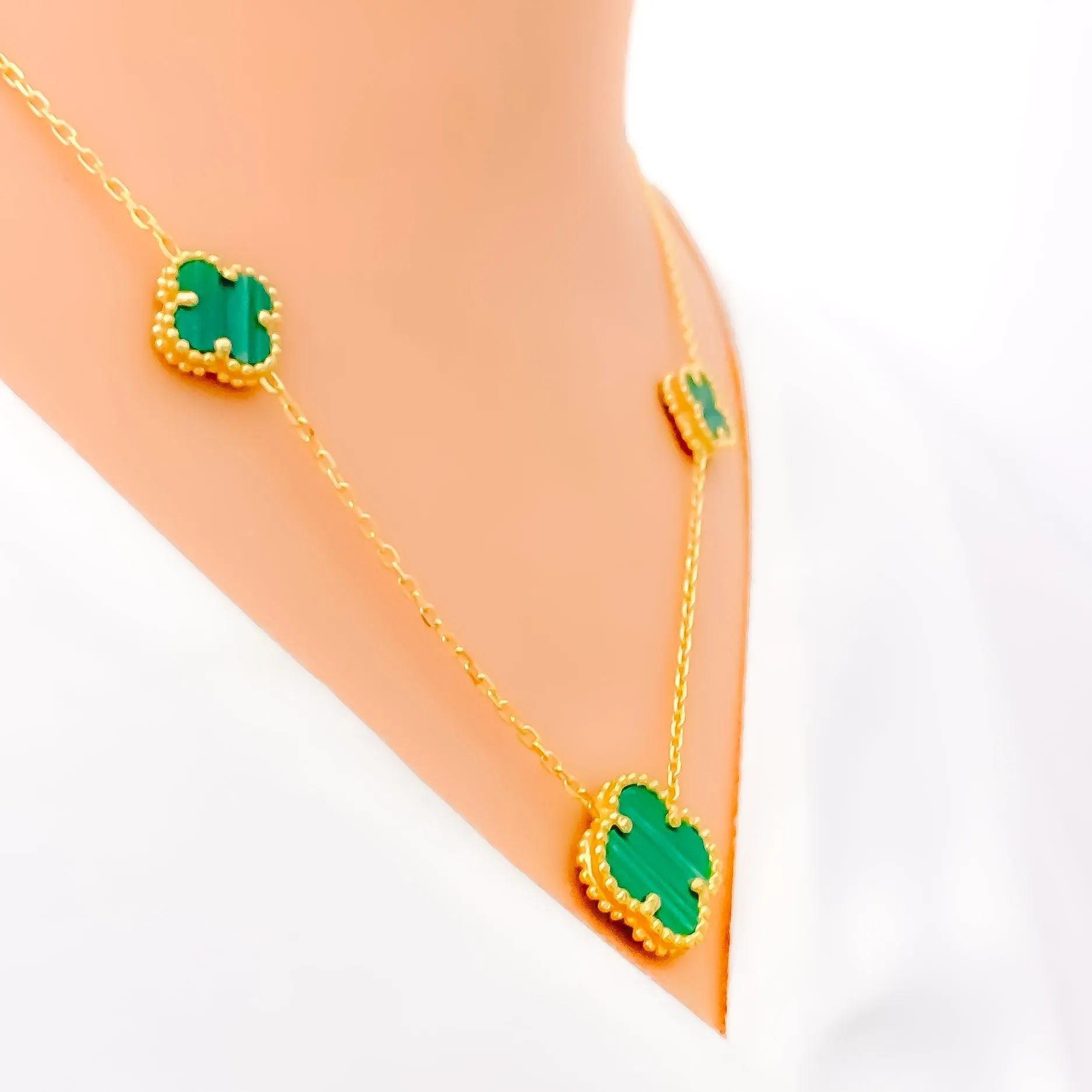 Beautiful Triple Malachite Clover 21k Gold Necklace Set