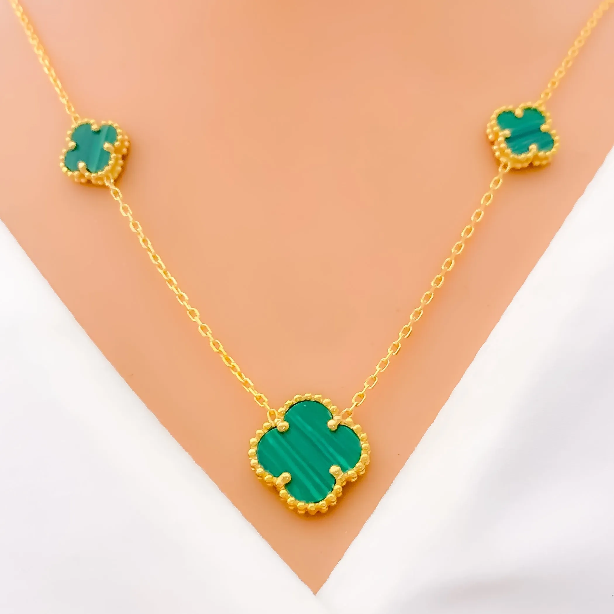 Beautiful Triple Malachite Clover 21k Gold Necklace Set