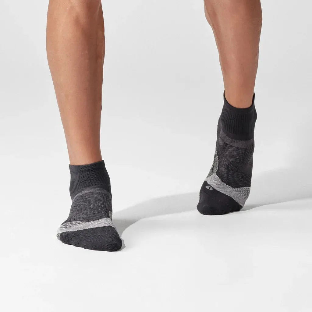 Feetures Elite Light Cushion Quarter Socks - Unisex